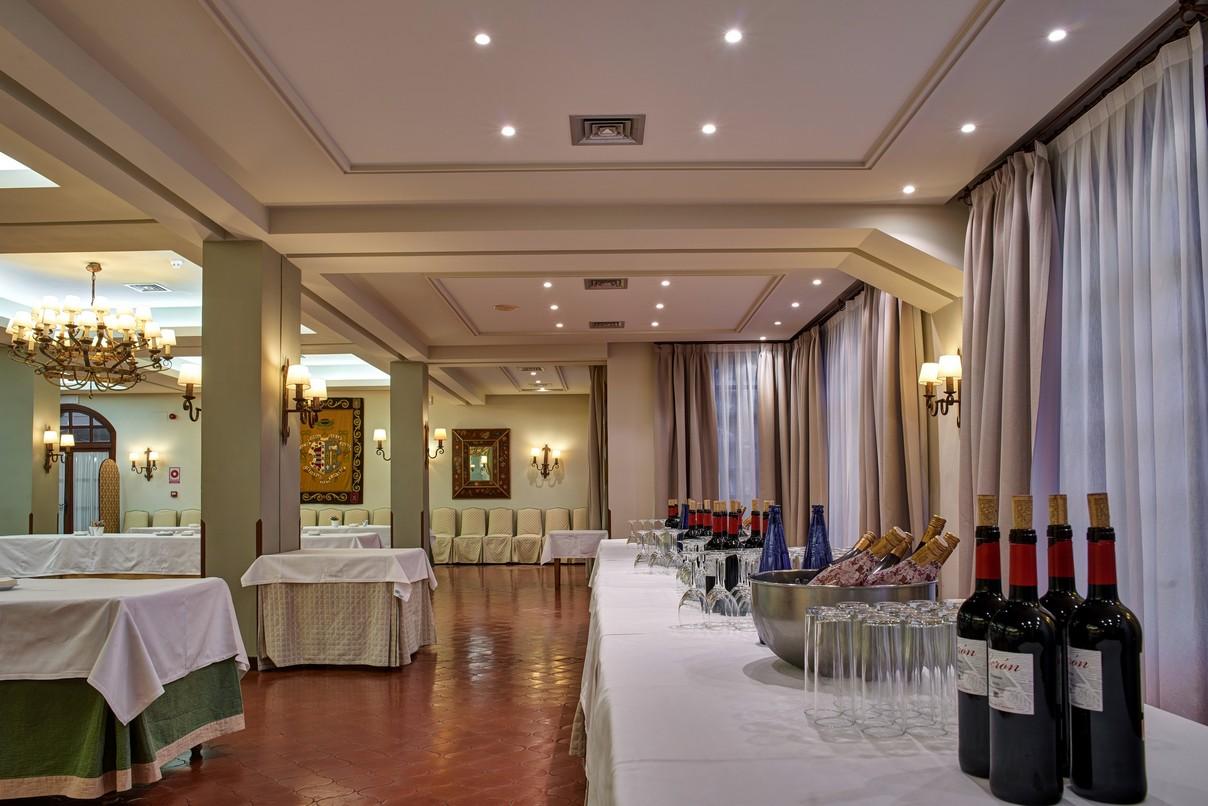 Parador De Calahorra Ngoại thất bức ảnh