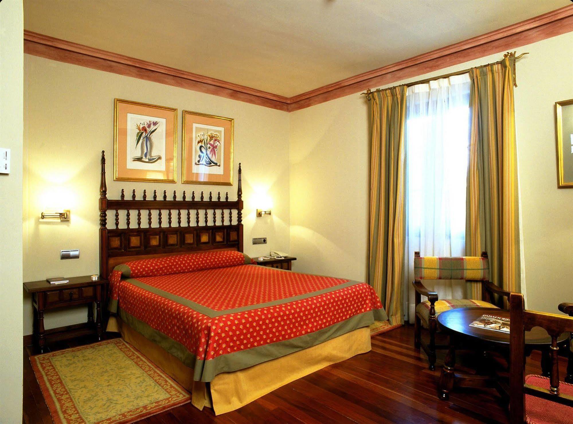 Parador De Calahorra Ngoại thất bức ảnh