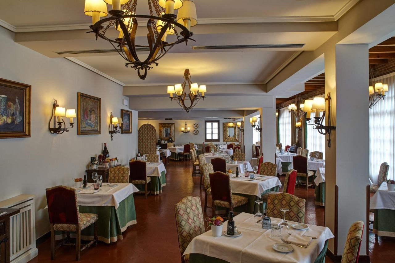 Parador De Calahorra Ngoại thất bức ảnh